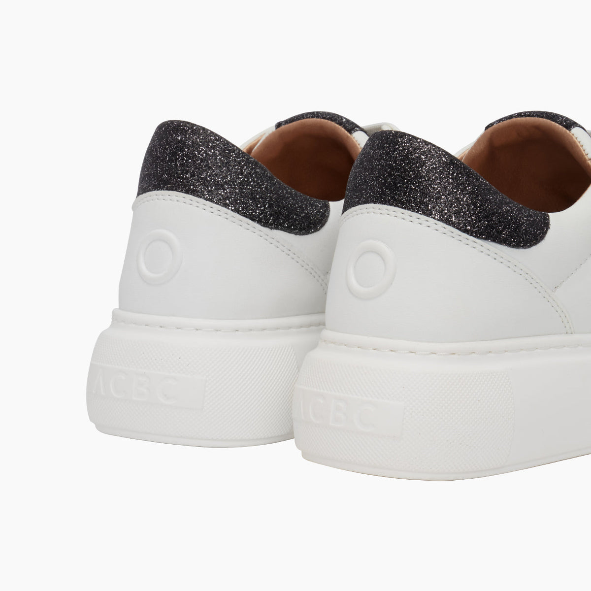 O sneakers Dubai bianco e nero
